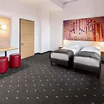 Отель Koeln-troisdorf Тройсдорф