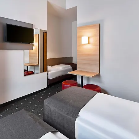 فندق Koeln-troisdorf 3*